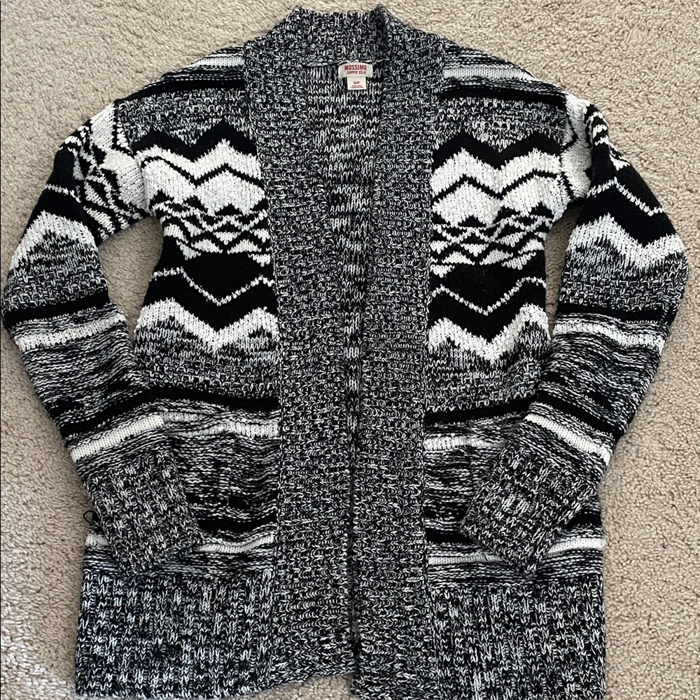 Mossimo Supply Co. Black and White Chevron Cardigan